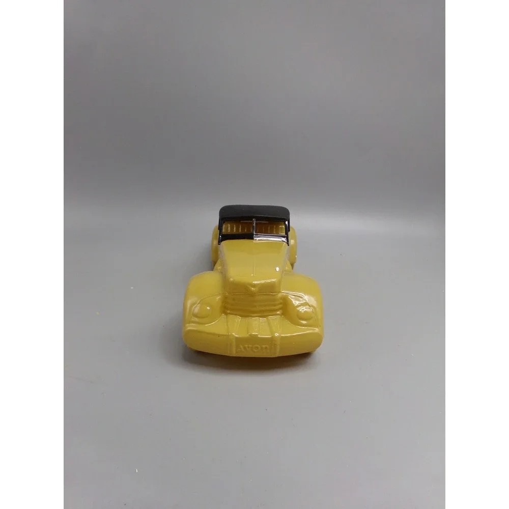 Vintage Avon Cord '37 Tai Winds After Shave 7 fl. oz. Collectible Car Box‎